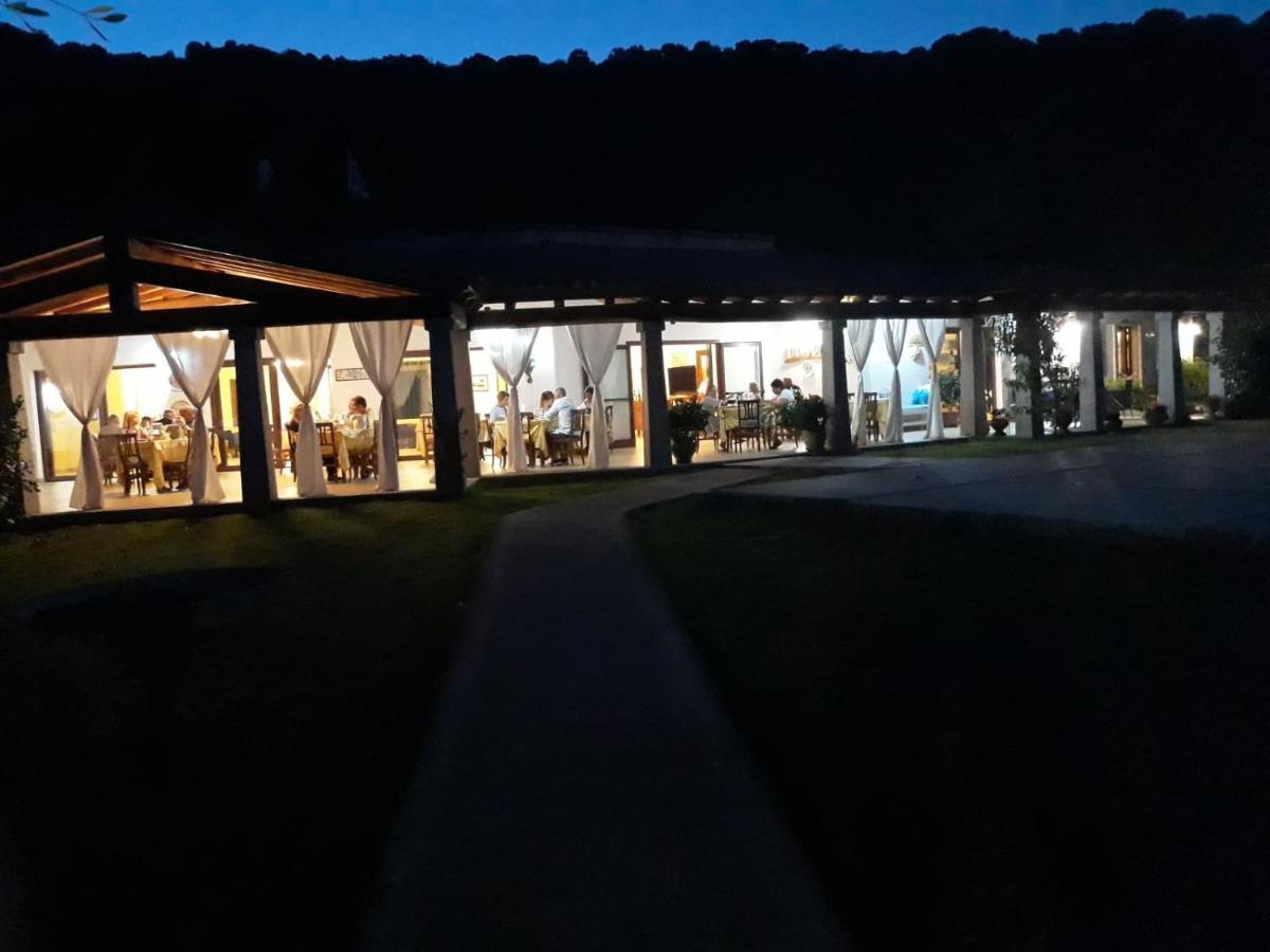 Hotel Lu Baroni Budoni Dış mekan fotoğraf