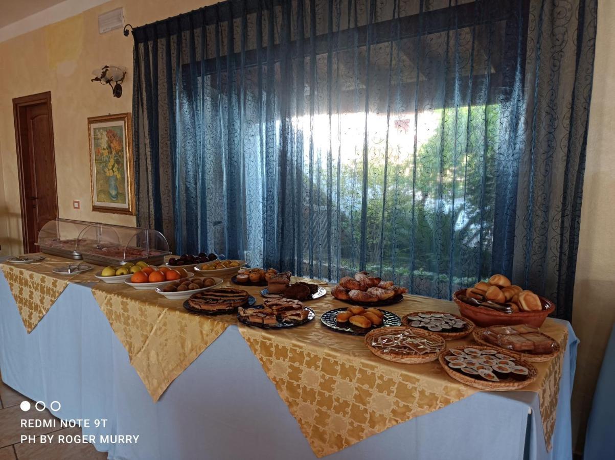 Hotel Lu Baroni Budoni Dış mekan fotoğraf